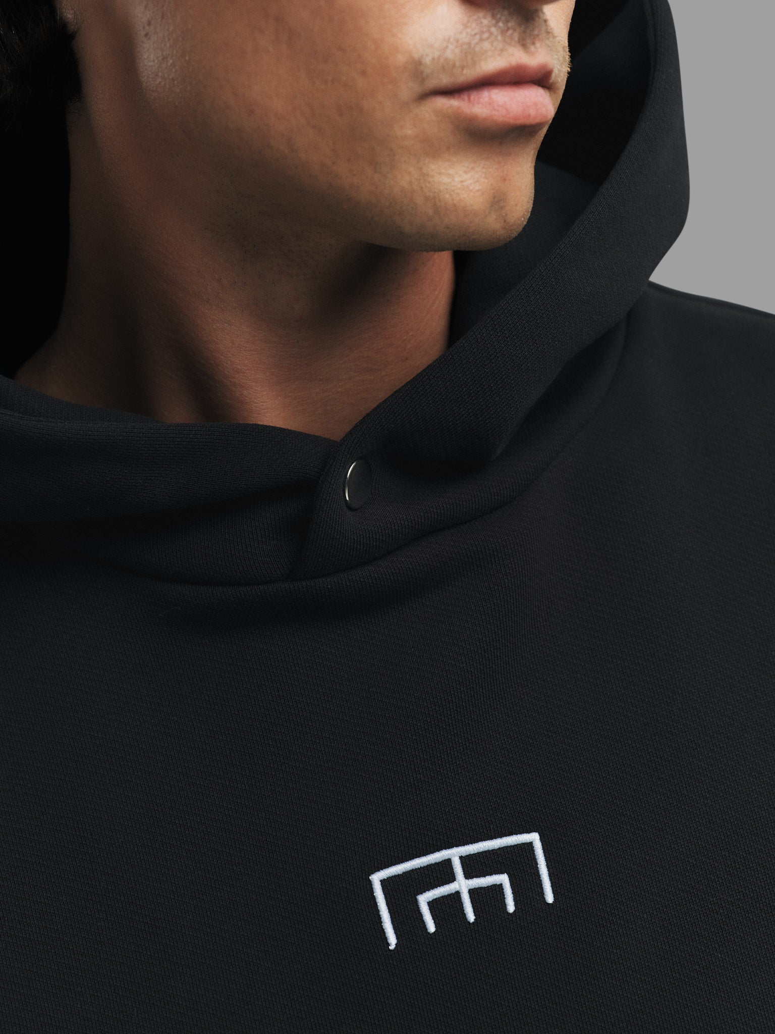 MIMIR WISDOM HOODIE HOODIE Black/Affenpinscher