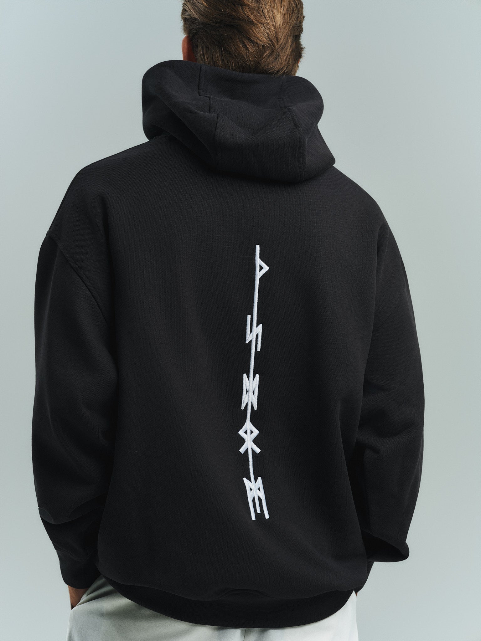 MIMIR WISDOM HOODIE HOODIE Black/Affenpinscher